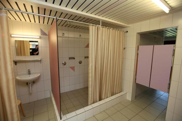 Hostel Le Chandelier Saint-Ursanne Exterior photo